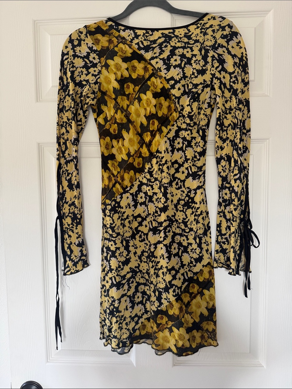 Topshop Yellow / Black Floral Dress